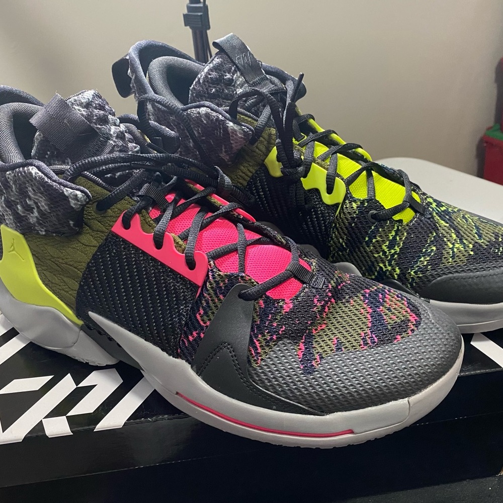 Jordan Black and Pink Athletic Shoes Knit Upper